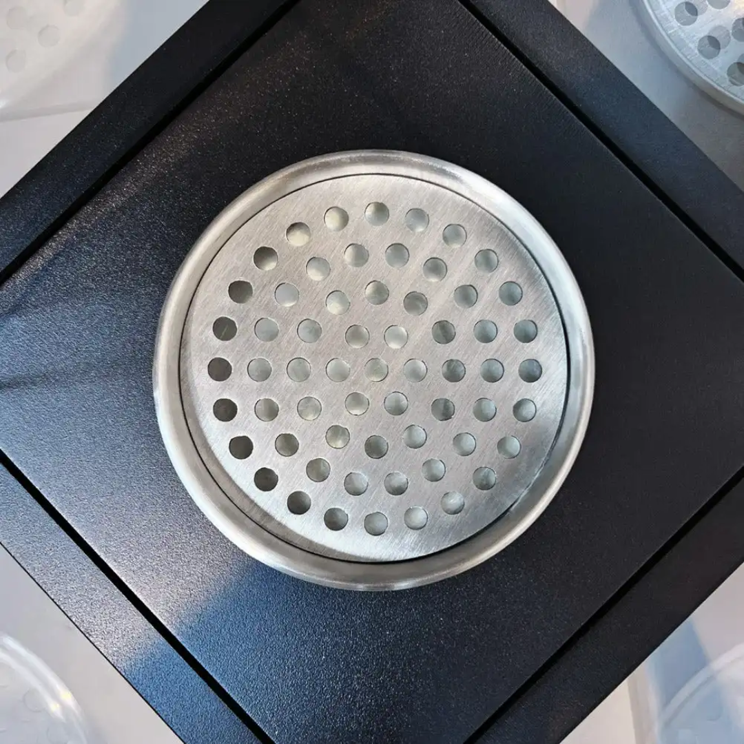 Lareira a Bioetanol CAPRI 70 – Coluna Preta para Interior e Exterior